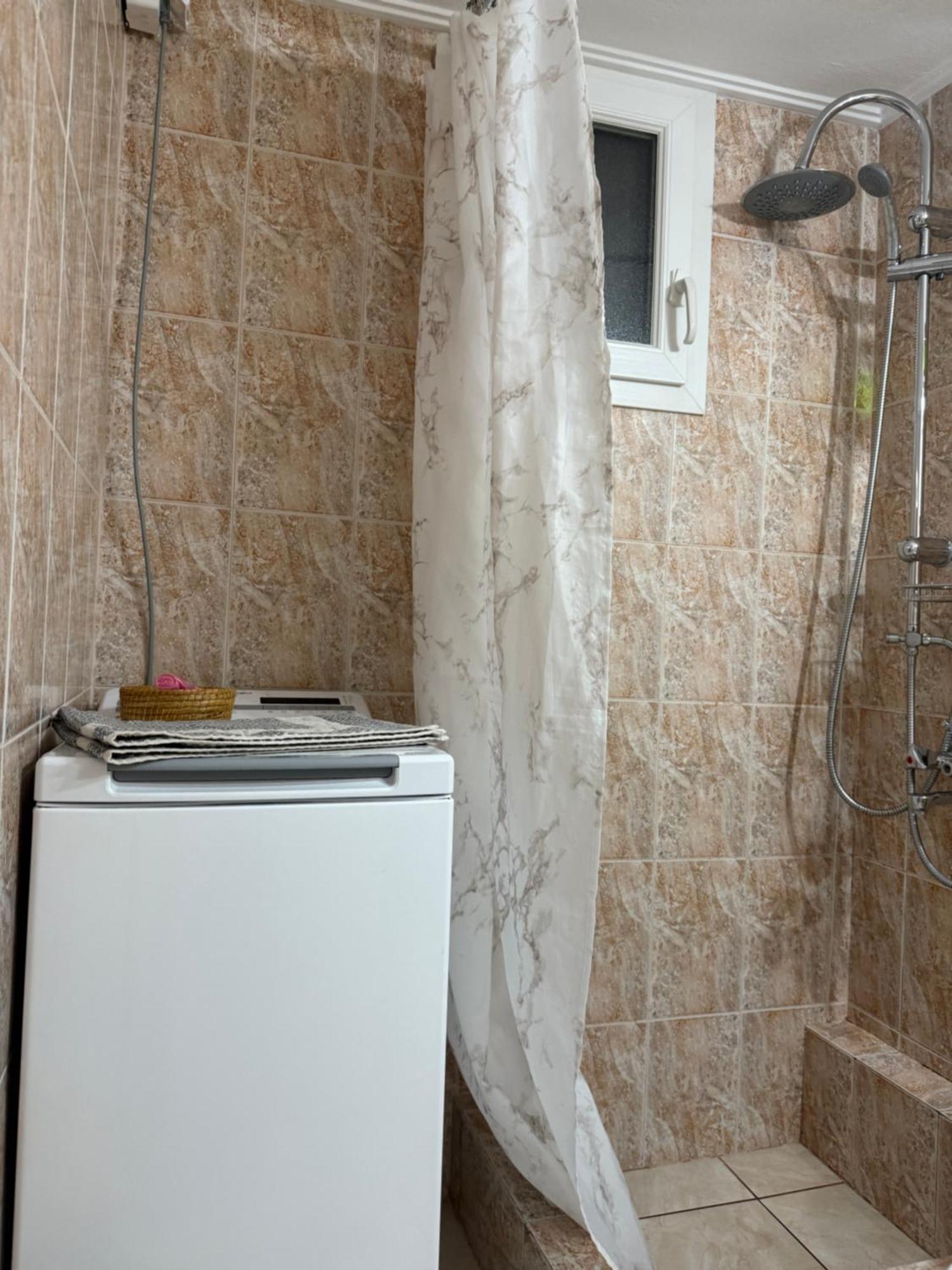 Pagrati Apartment Διαμέρισμα Παγκράτι Athens Exterior photo